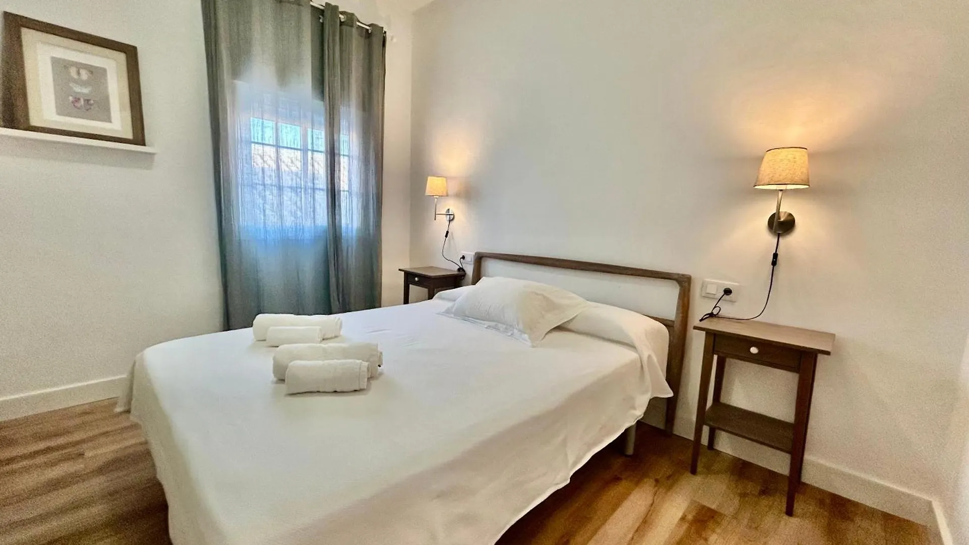 Acogedor Apt 6Pax 3Bdr 2Bth - Cozyhomesevilla5